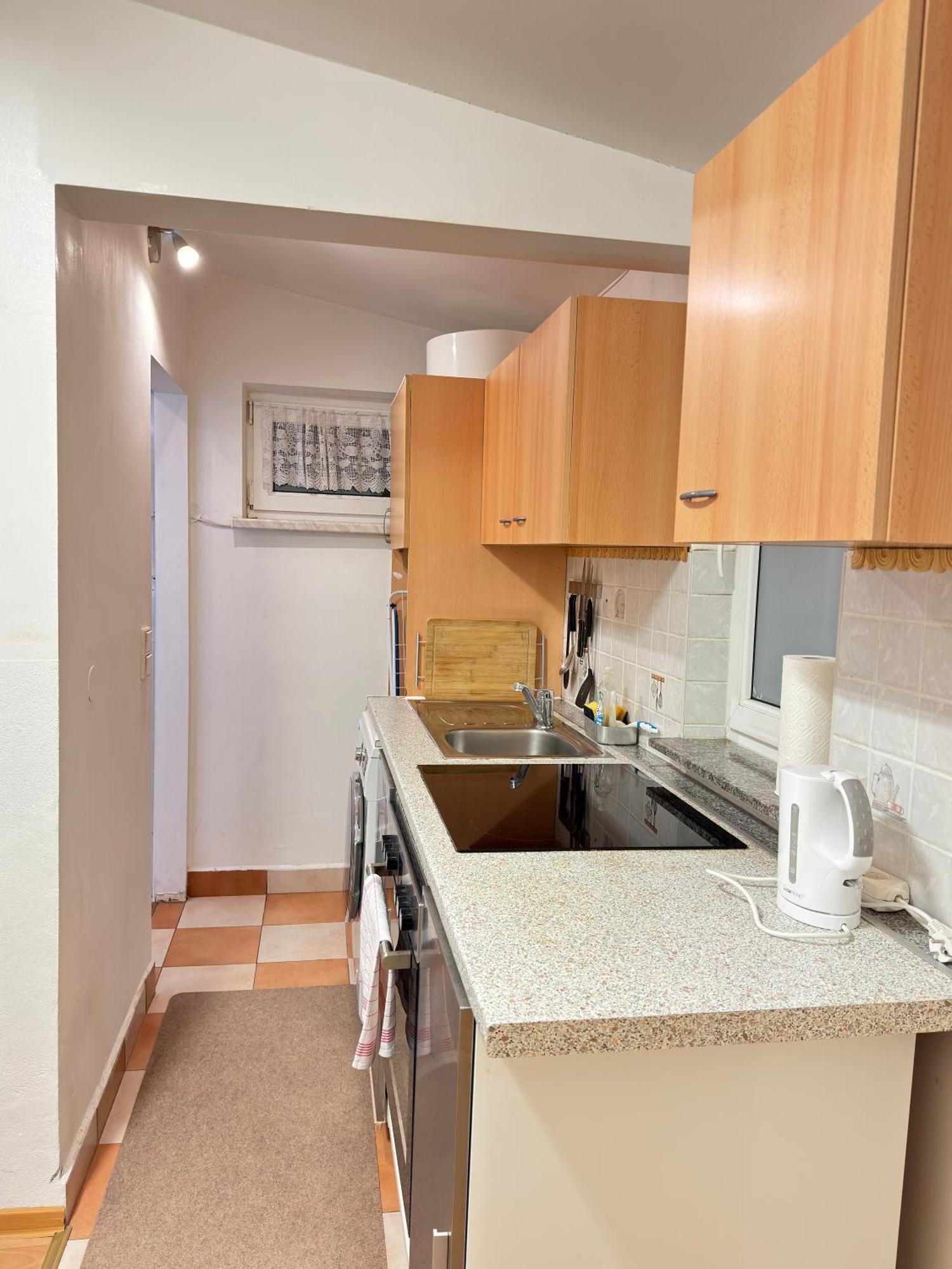 Small-Comfy Guest House In Donaustadt Garden - Not Shared! Viena Exterior foto